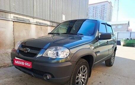 Chevrolet Niva I рестайлинг, 2016 год, 699 999 рублей, 2 фотография