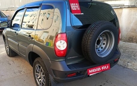 Chevrolet Niva I рестайлинг, 2016 год, 699 999 рублей, 3 фотография