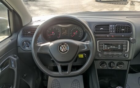 Volkswagen Polo VI (EU Market), 2017 год, 1 090 000 рублей, 27 фотография