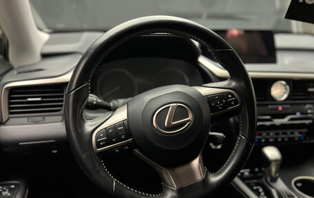 Lexus RX IV рестайлинг, 2019 год, 2 750 000 рублей, 22 фотография