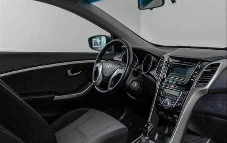 Hyundai i30 II рестайлинг, 2013 год, 599 000 рублей, 9 фотография