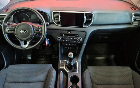 KIA Sportage IV рестайлинг, 2017 год, 1 650 000 рублей, 9 фотография
