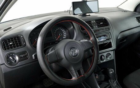 Volkswagen Polo VI (EU Market), 2012 год, 578 000 рублей, 17 фотография