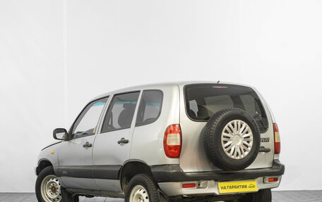 Chevrolet Niva I рестайлинг, 2005 год, 399 000 рублей, 6 фотография