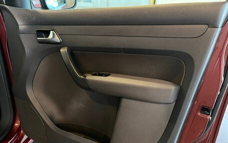 Volkswagen Caddy III рестайлинг, 2011 год, 960 000 рублей, 27 фотография