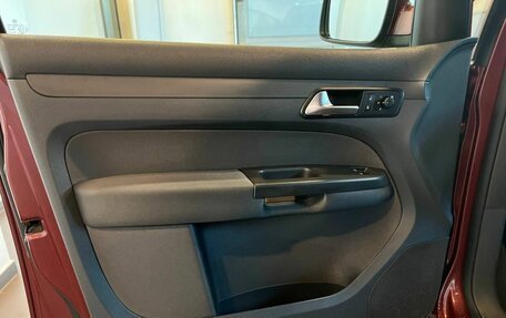Volkswagen Caddy III рестайлинг, 2011 год, 960 000 рублей, 21 фотография