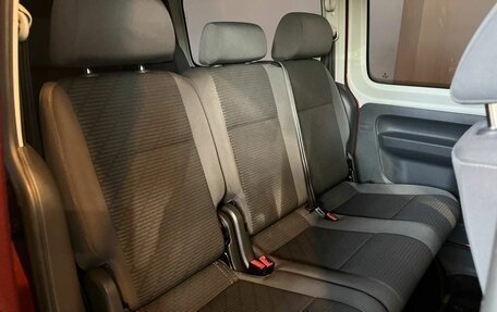 Volkswagen Caddy III рестайлинг, 2011 год, 960 000 рублей, 33 фотография