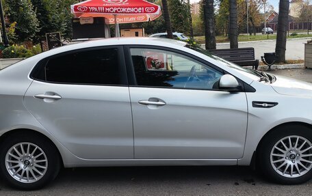 KIA Rio III рестайлинг, 2016 год, 975 000 рублей, 6 фотография