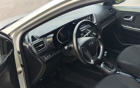 KIA Rio III рестайлинг, 2016 год, 975 000 рублей, 10 фотография