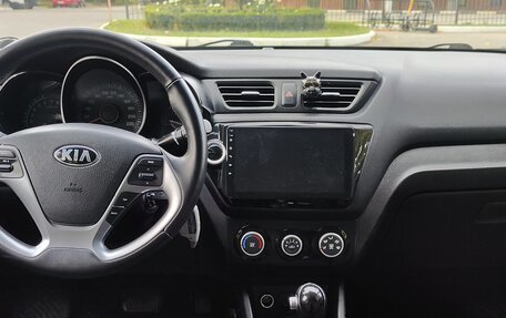 KIA Rio III рестайлинг, 2016 год, 975 000 рублей, 11 фотография