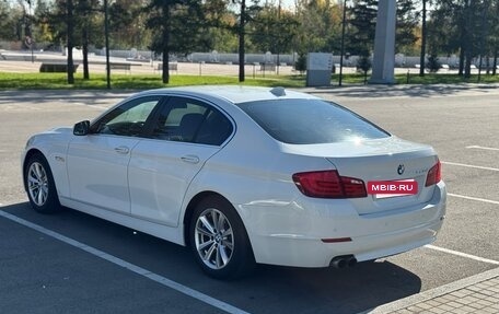 BMW 5 серия, 2012 год, 1 900 000 рублей, 4 фотография