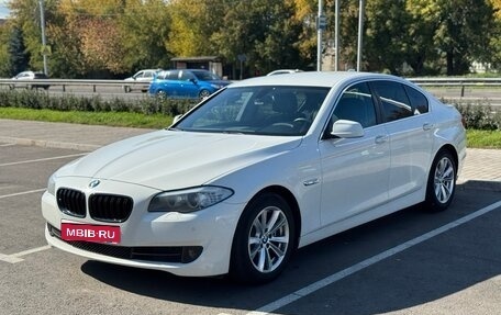 BMW 5 серия, 2012 год, 1 900 000 рублей, 2 фотография