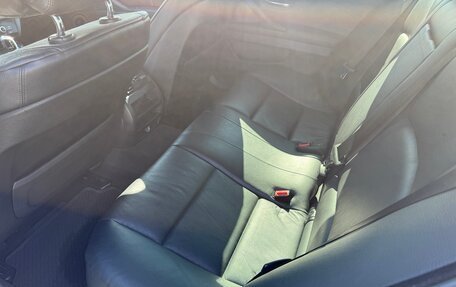 BMW 5 серия, 2012 год, 1 900 000 рублей, 13 фотография
