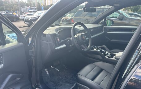 Porsche Cayenne III, 2024 год, 13 555 555 рублей, 12 фотография