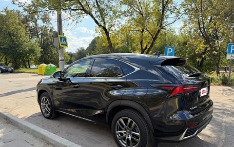Lexus NX I, 2018 год, 2 950 000 рублей, 5 фотография