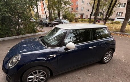 MINI Hatch, 2018 год, 2 250 000 рублей, 2 фотография