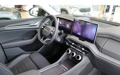 Skoda Kodiaq, 2025 год, 5 600 000 рублей, 14 фотография