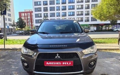 Mitsubishi Outlander III рестайлинг 3, 2011 год, 1 100 000 рублей, 1 фотография