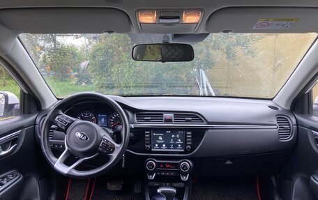 KIA Rio IV, 2018 год, 1 600 000 рублей, 8 фотография