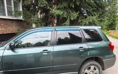 Mitsubishi Outlander III рестайлинг 3, 2005 год, 750 000 рублей, 3 фотография