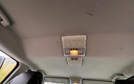 Land Rover Discovery III, 2006 год, 1 100 000 рублей, 11 фотография