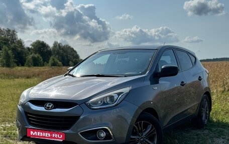 Hyundai ix35 I рестайлинг, 2014 год, 1 180 000 рублей, 2 фотография