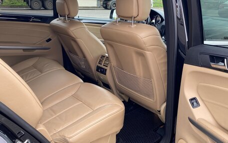Mercedes-Benz GL-Класс, 2011 год, 2 500 000 рублей, 13 фотография