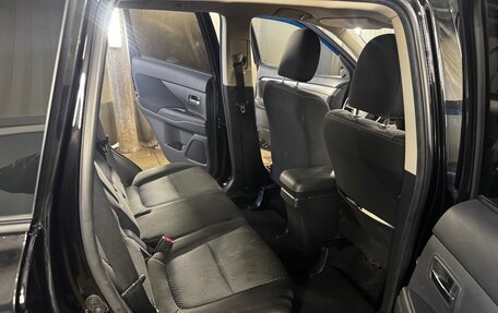 Mitsubishi Outlander III рестайлинг 3, 2018 год, 2 500 000 рублей, 21 фотография