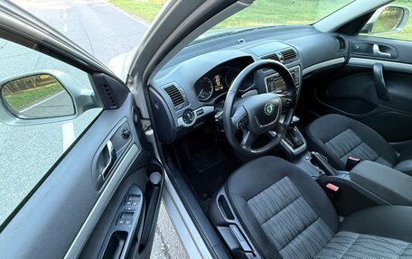 Skoda Octavia, 2010 год, 890 000 рублей, 11 фотография