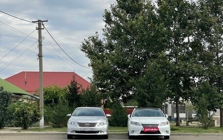 Lexus ES VII, 2012 год, 2 200 000 рублей, 1 фотография