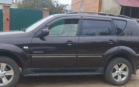 SsangYong Rexton III, 2008 год, 800 000 рублей, 2 фотография