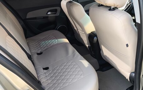 Chevrolet Cruze II, 2011 год, 650 000 рублей, 2 фотография