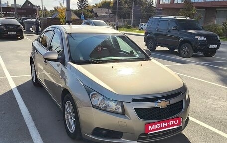 Chevrolet Cruze II, 2011 год, 650 000 рублей, 8 фотография