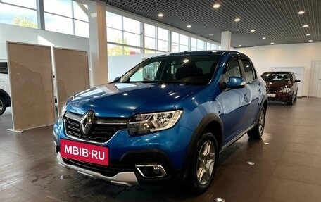 Renault Logan II, 2019 год, 995 000 рублей, 7 фотография