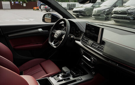 Audi Q5, 2025 год, 6 060 000 рублей, 14 фотография