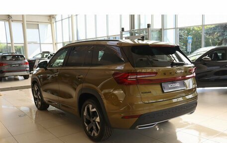 Skoda Kodiaq, 2025 год, 5 700 000 рублей, 3 фотография