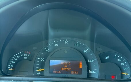 Mercedes-Benz C-Класс, 2003 год, 460 000 рублей, 8 фотография