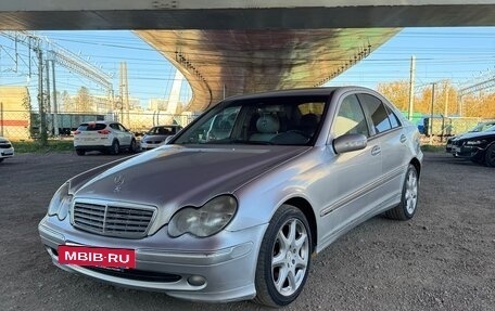 Mercedes-Benz C-Класс, 2003 год, 460 000 рублей, 6 фотография