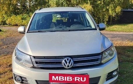Volkswagen Tiguan I, 2012 год, 1 300 000 рублей, 2 фотография