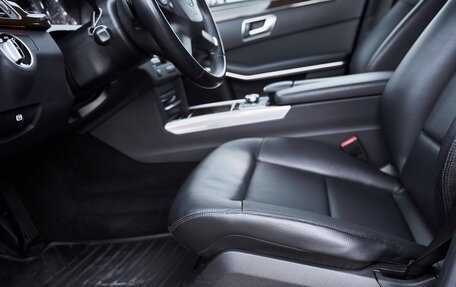 Mercedes-Benz E-Класс, 2012 год, 1 499 000 рублей, 16 фотография