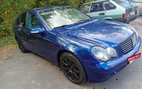 Mercedes-Benz C-Класс, 2003 год, 342 000 рублей, 6 фотография
