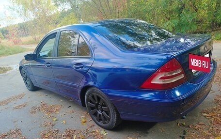 Mercedes-Benz C-Класс, 2003 год, 342 000 рублей, 8 фотография