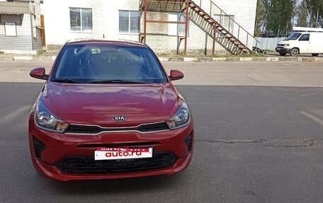 KIA Rio IV, 2021 год, 1 790 000 рублей, 1 фотография