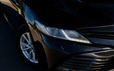 Toyota Camry, 2018 год, 2 017 090 рублей, 2 фотография