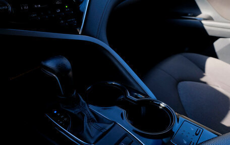 Toyota Camry, 2018 год, 2 017 090 рублей, 21 фотография