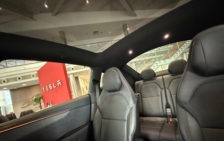 Tesla Model Y I, 2025 год, 6 400 000 рублей, 9 фотография