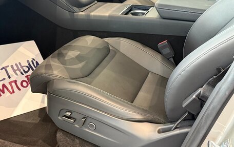 Tesla Model Y I, 2025 год, 6 400 000 рублей, 11 фотография