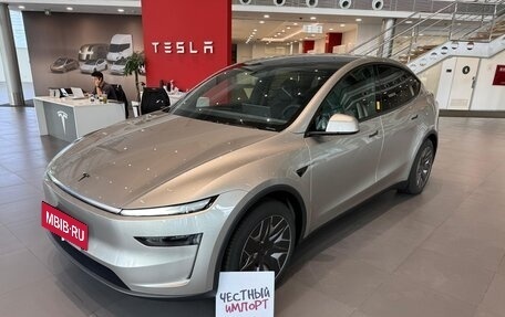 Tesla Model Y I, 2025 год, 6 400 000 рублей, 3 фотография