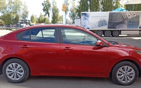 KIA Rio IV, 2021 год, 1 790 000 рублей, 2 фотография