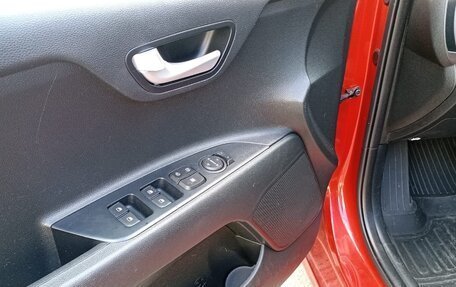 KIA Rio IV, 2021 год, 1 790 000 рублей, 11 фотография